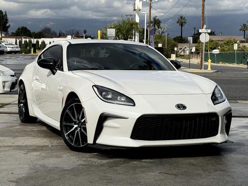 2023 Toyota GR86 Base