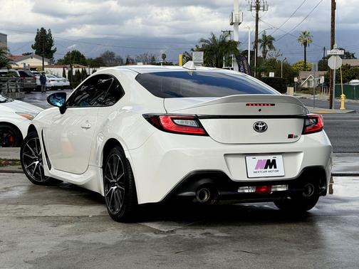 2023 Toyota GR86 Base
