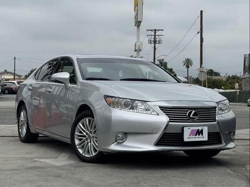Silver 2015 Lexus ES 350 Base