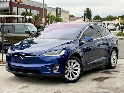 2019 Tesla Model X 75D AWD