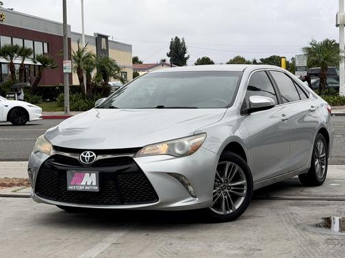 2015 Toyota Camry SE