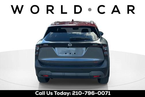 Gun Metallic/Scarlet Ember Tintcoat 2025 Nissan Kicks SR