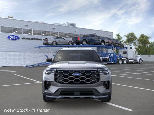 Carbonized Gray Metallic 2026 Ford Explorer Platinum