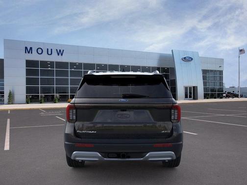 Agate Black Metallic 2026 Ford Explorer Platinum