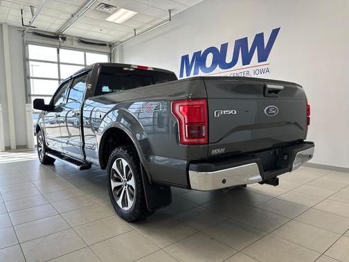 Magnetic Metallic 2016 Ford F-150 Lariat