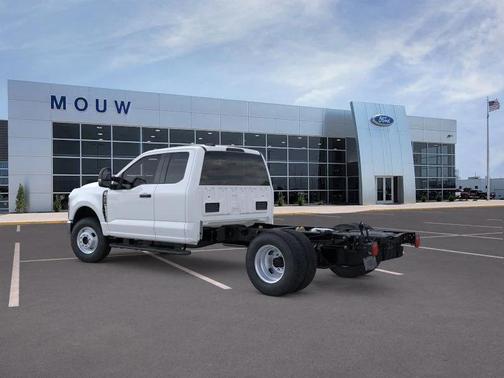 2026 Ford F-350 XLT
