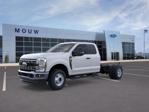 2026 Ford F-350 XLT