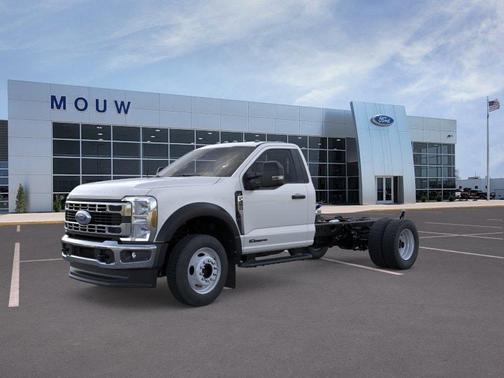 Oxford White 2026 Ford F-450