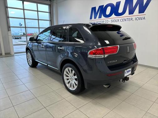 2014 Lincoln MKX Base