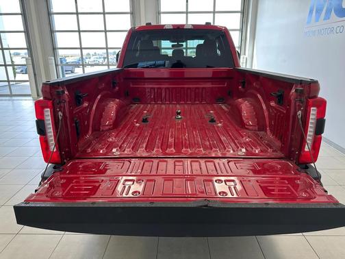 2023 Ford F-350 XLT