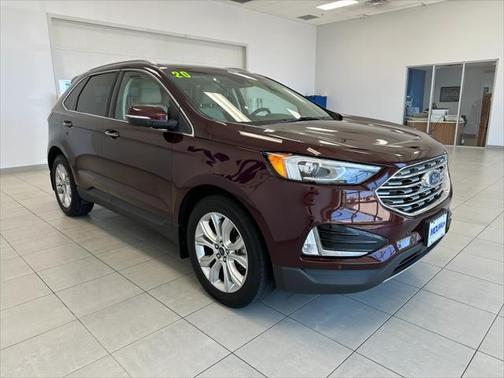 2020 Ford Edge Titanium