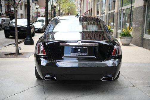 2025 Rolls-Royce Ghost Sedan