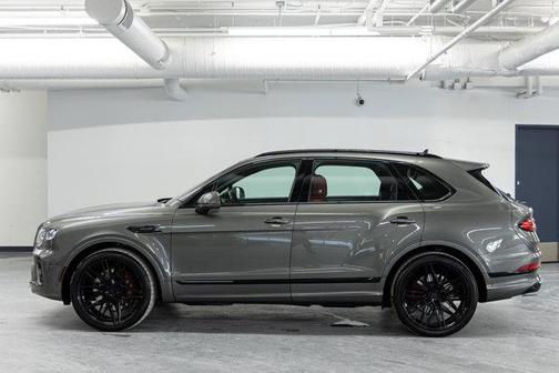 2021 Bentley Bentayga V8