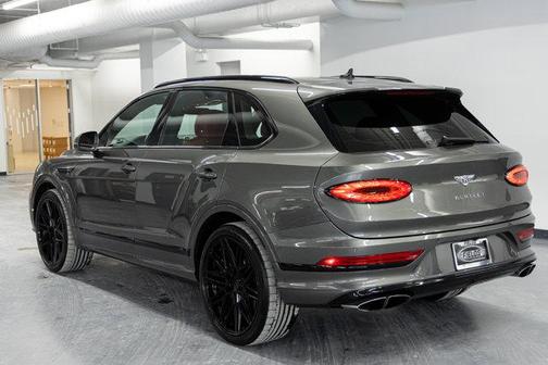 2021 Bentley Bentayga V8