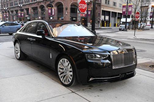 2025 Rolls-Royce Ghost Sedan