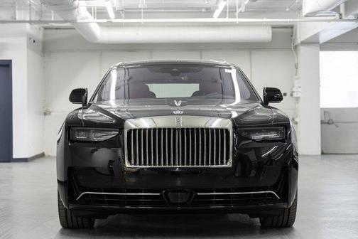 2025 Rolls-Royce Ghost Sedan