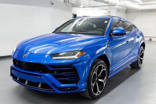 2021 Lamborghini Urus Base