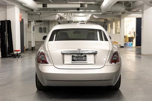 2022 Rolls-Royce Ghost 