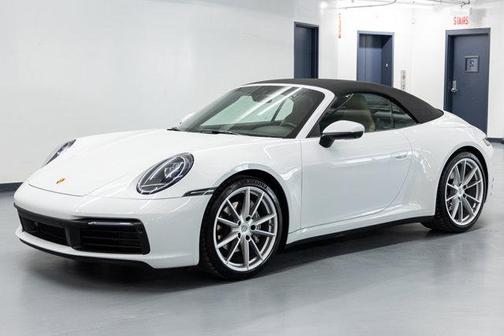 2022 Porsche 911 Carrera