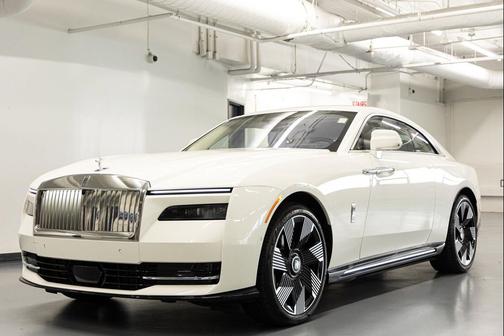 English White 2024 Rolls-Royce Spectre