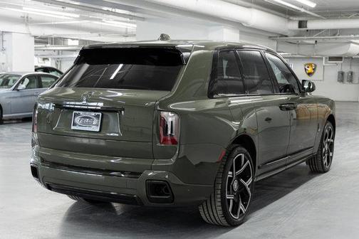 2025 Rolls-Royce Cullinan Black Badge
