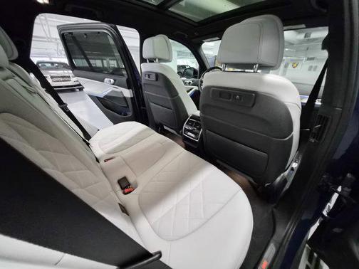 2023 BMW X5 PHEV xDrive45e