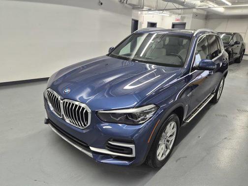 2023 BMW X5 PHEV xDrive45e
