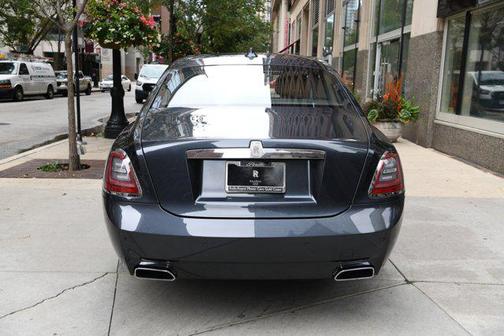 2024 Rolls-Royce Ghost 