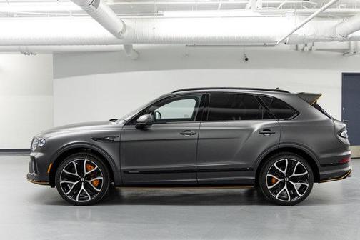 2026 Bentley Bentayga 