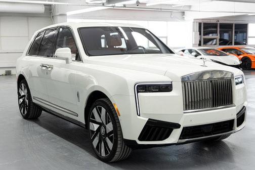 2026 Rolls-Royce Cullinan BLKBDGE