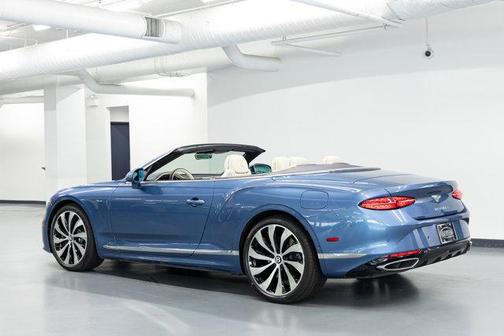 PORTOFINO 2026 Bentley Continental GT Base
