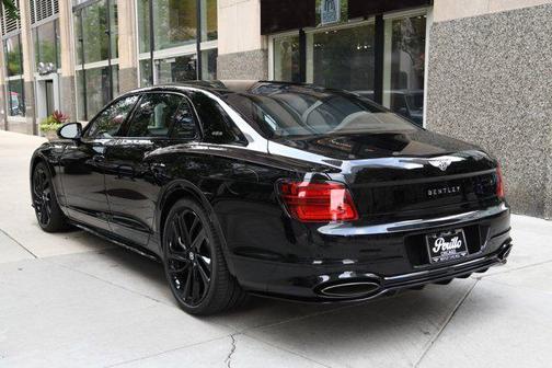 2025 Bentley Flying Spur Speed