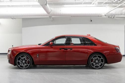 2025 Rolls-Royce Ghost Black Badge