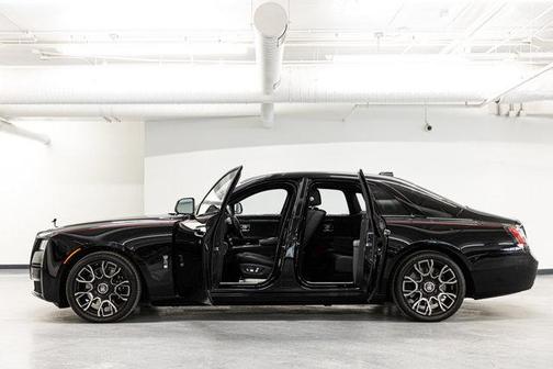 2023 Rolls-Royce Ghost Black Badge