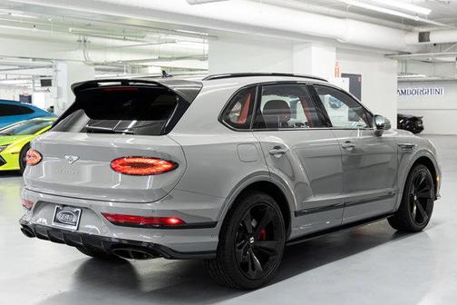 Cambrian Gray 2022 Bentley Bentayga V8