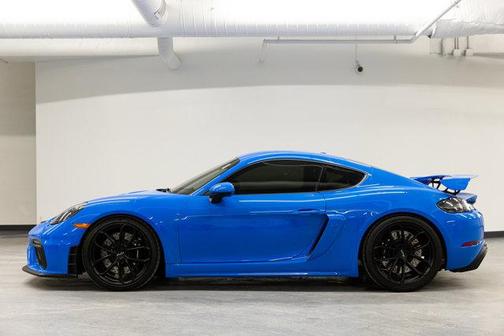 2023 Porsche 718 Cayman GT4