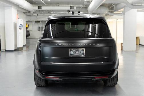 2023 Land Rover Range Rover Autobiography