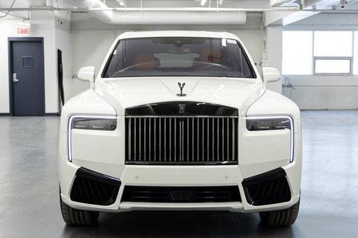 2026 Rolls-Royce Cullinan Black Badge