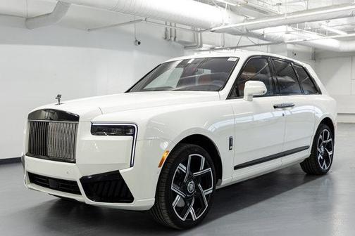 2026 Rolls-Royce Cullinan Black Badge