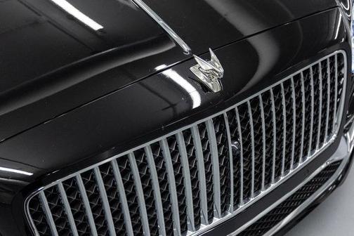 2023 Bentley Flying Spur V8