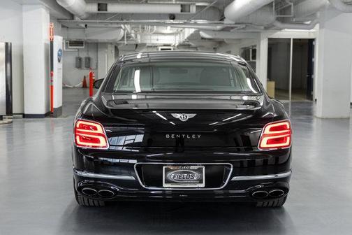 2023 Bentley Flying Spur V8
