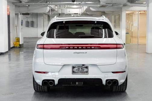 2025 Porsche Cayenne Cayenne S E-Hybrid