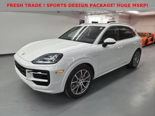 2025 Porsche Cayenne Cayenne S E-Hybrid