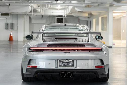 GT Silver Metallic 2022 Porsche 911 GT3