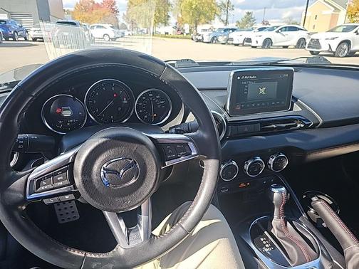 2017 Mazda MX-5 Miata RF Grand Touring