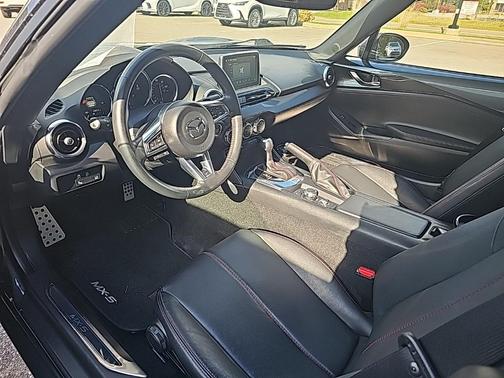 2017 Mazda MX-5 Miata RF Grand Touring