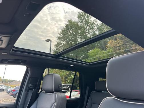 2022 Chevrolet Tahoe Premier