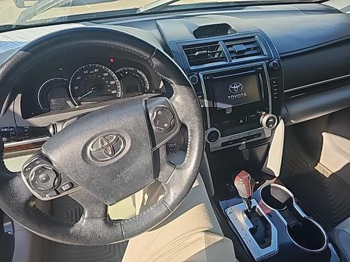 2014 Toyota Camry XLE