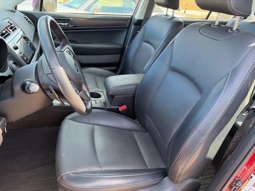 2017 Subaru Legacy Limited