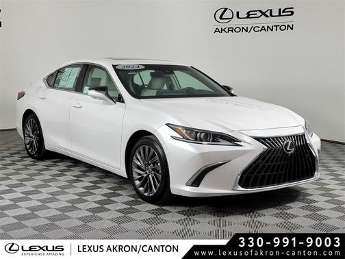2024 Lexus ES 300h Luxury